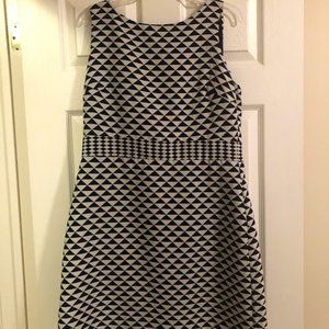 Just...Taylor Geometric Pattern Dress